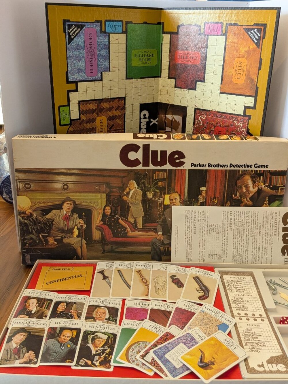 Vintage 1972 Clue Parker Brothers Classic Detective Board Game Complete, No. 45